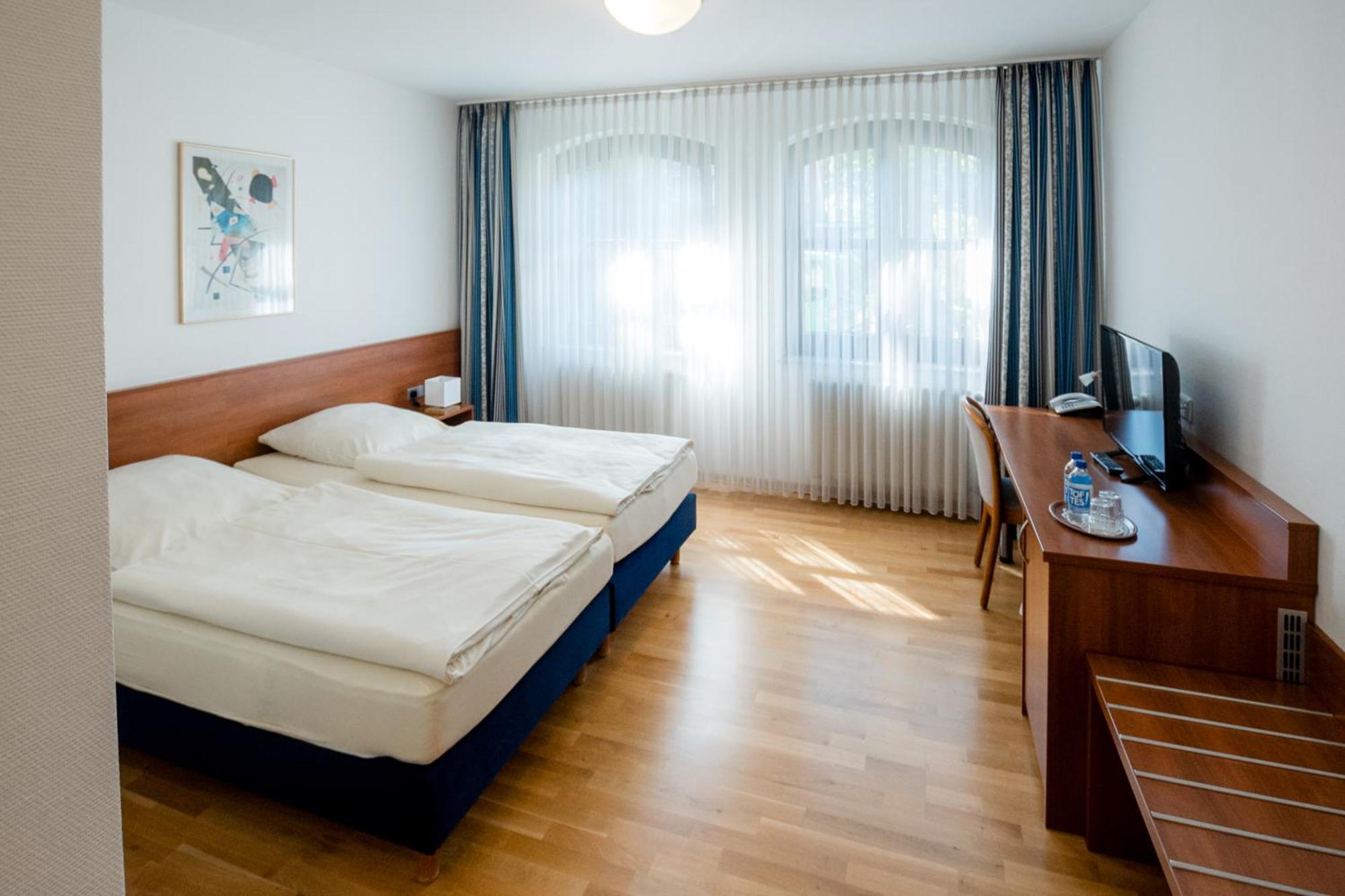 Hotel Muennich Мюнстер Экстерьер фото